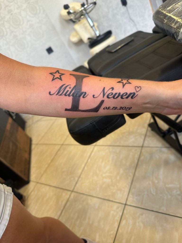 Tattoo - Unterarm Name