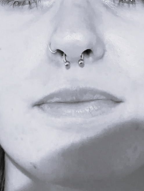 Nasenpiercing - Septum - Piercing