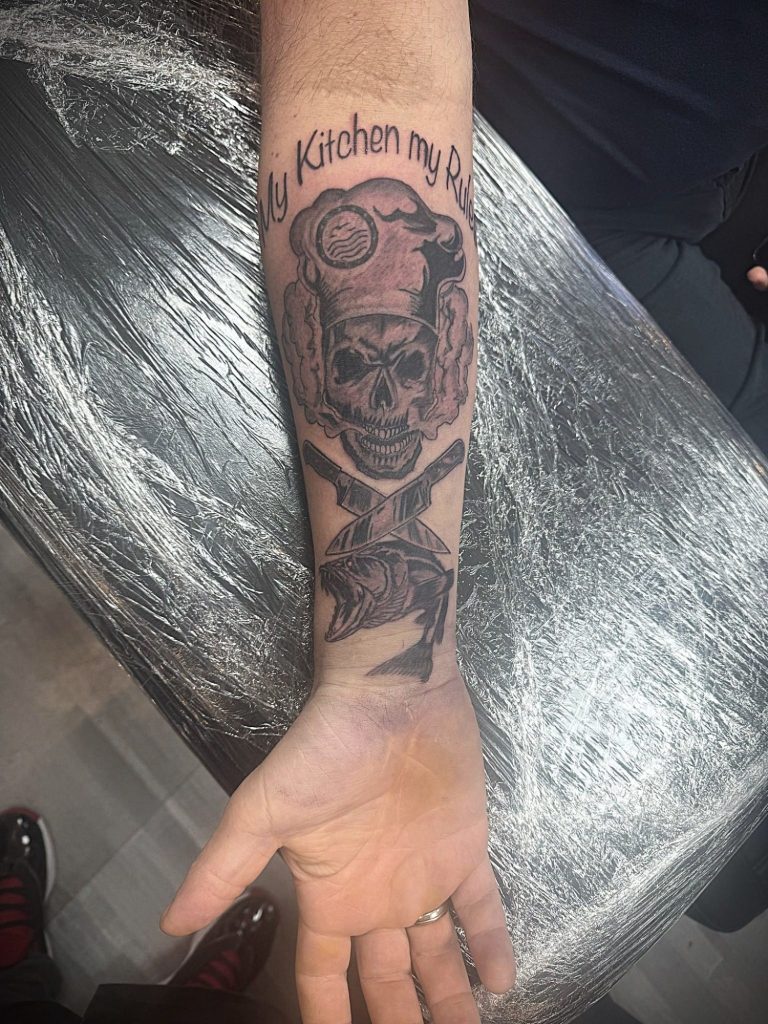 Unterarmtattoo - tattoo - skull - koch